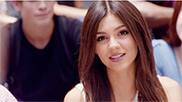 Victoria Justice Takes the Pledge with Fans