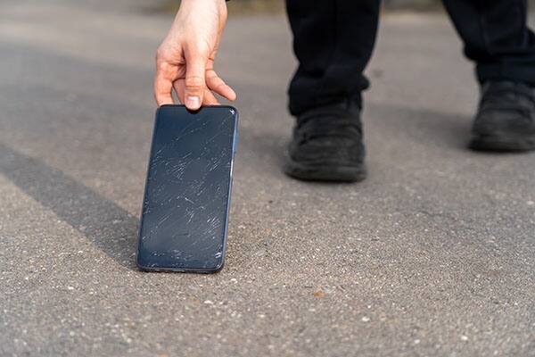 Pantalla del teléfono quebrada: opciones de reparación y consejos de protección