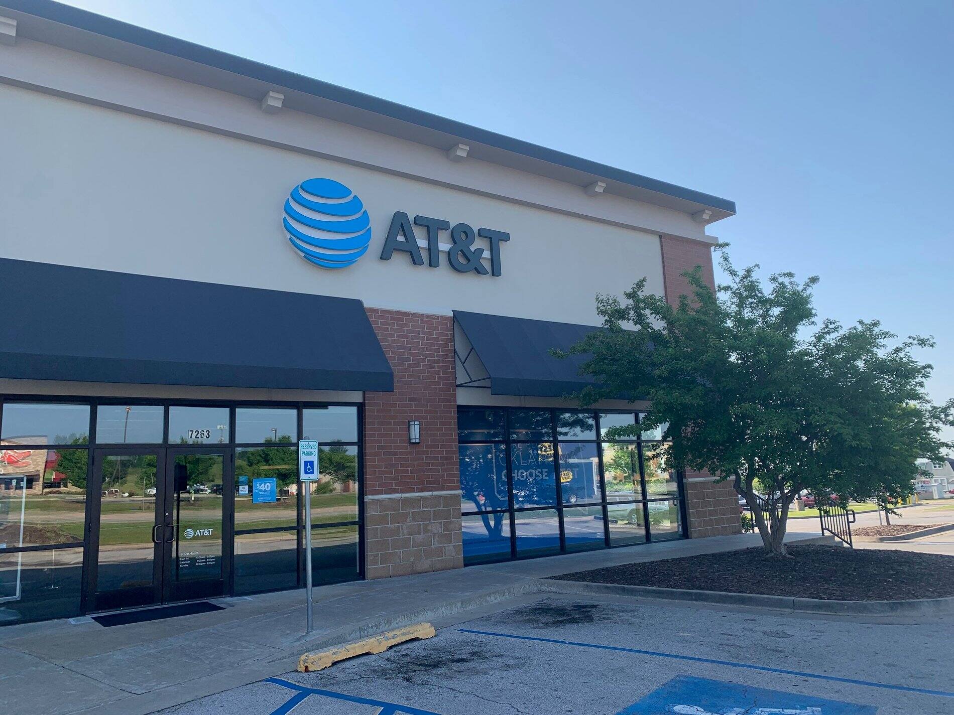 Tienda en Tulsa Hills Apple iPhone 12 y dispositivos Samsung en Tulsa