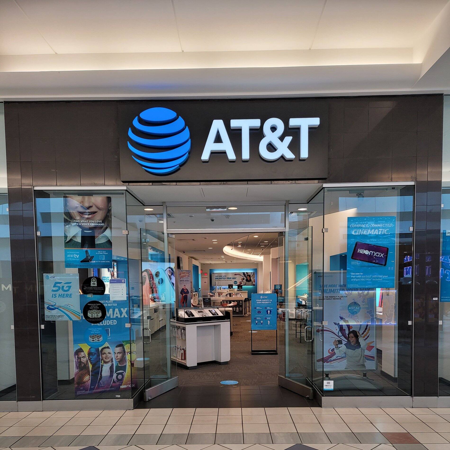 Tienda en Southshore Plaza Mall Apple iPhone 12 y dispositivos