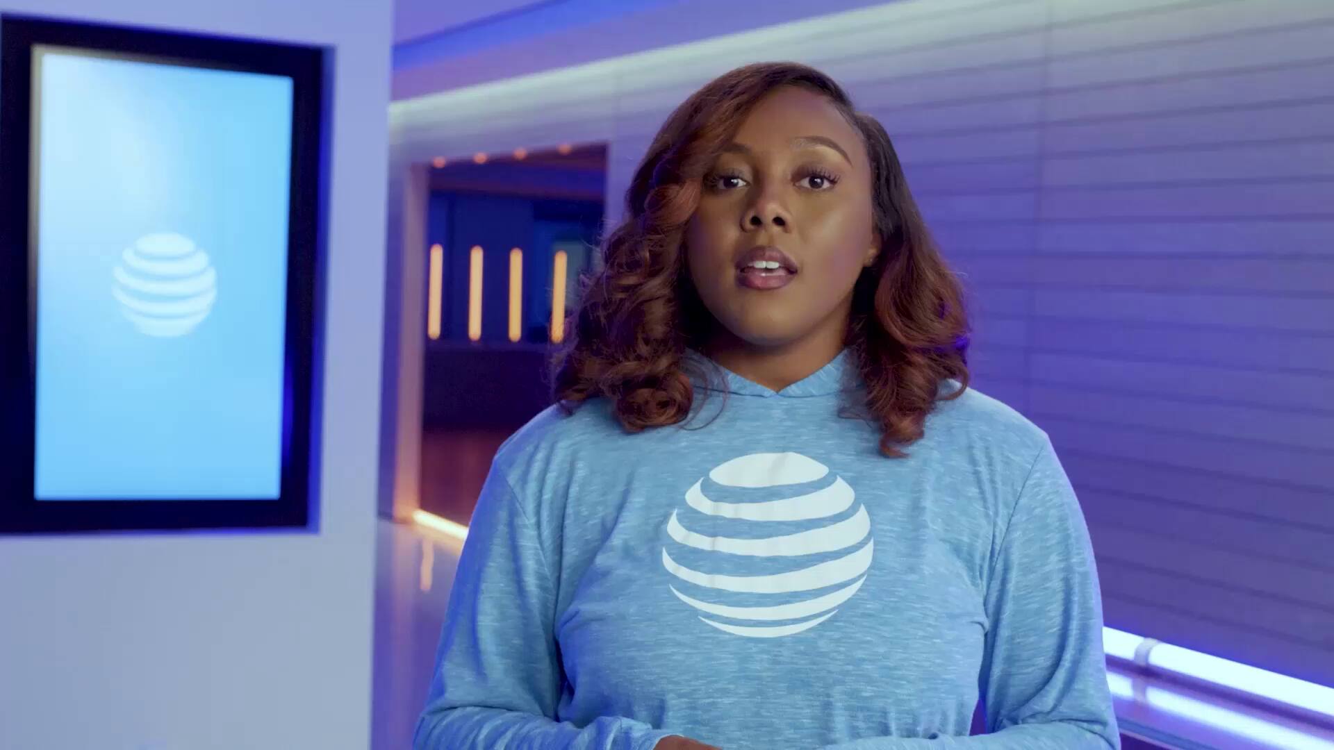 Tres beneficios por añadir una línea a tu cuenta de servicio móvil de AT&T | AT&T