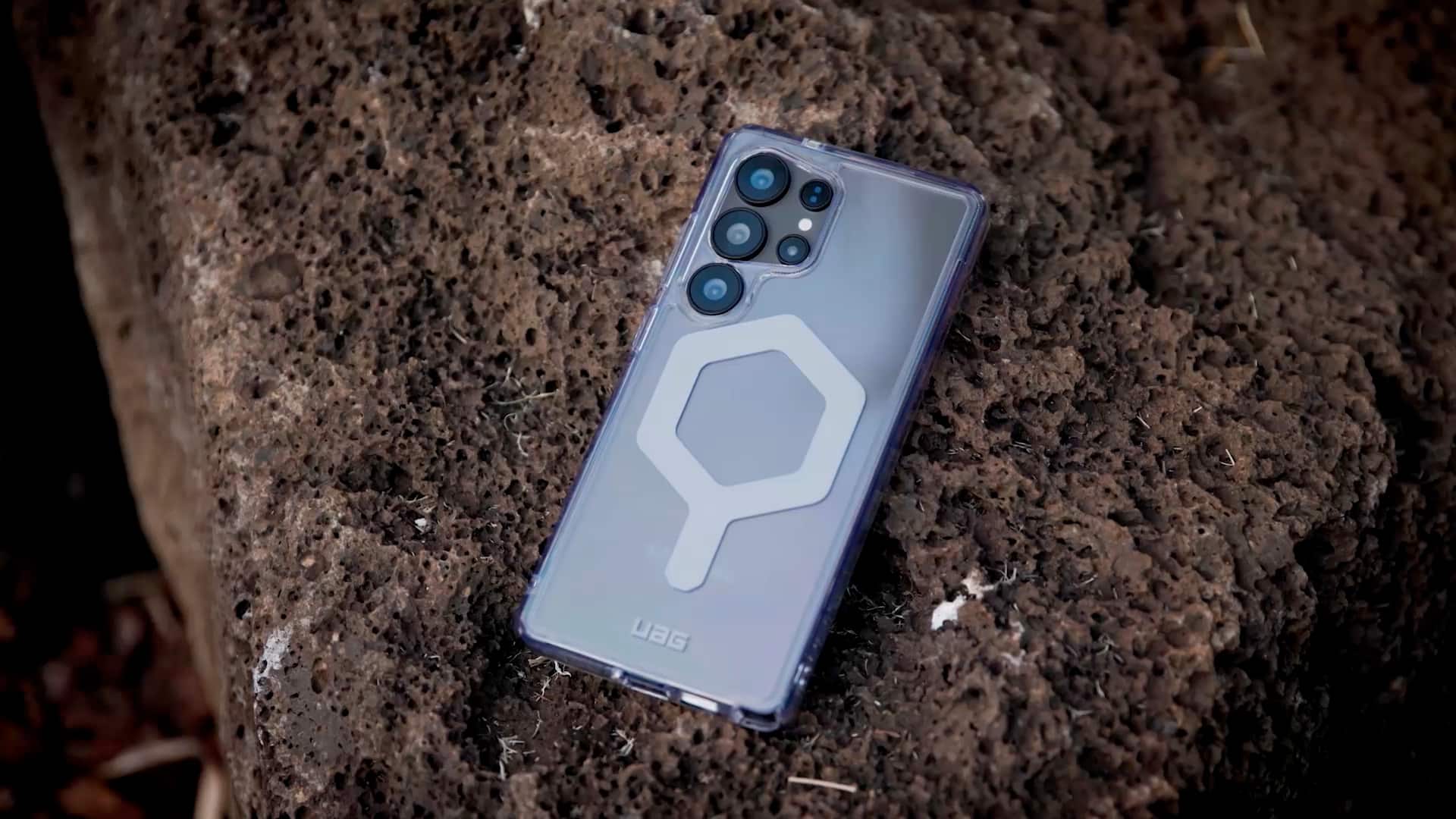 Estuche UAG Plyo Pro + imán, azul y sombreado