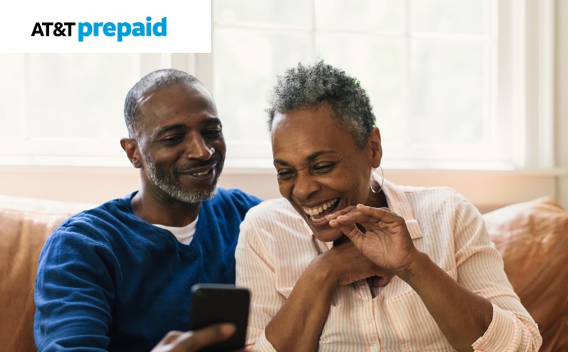 Old couples enjoying the low rate plans in AT&T