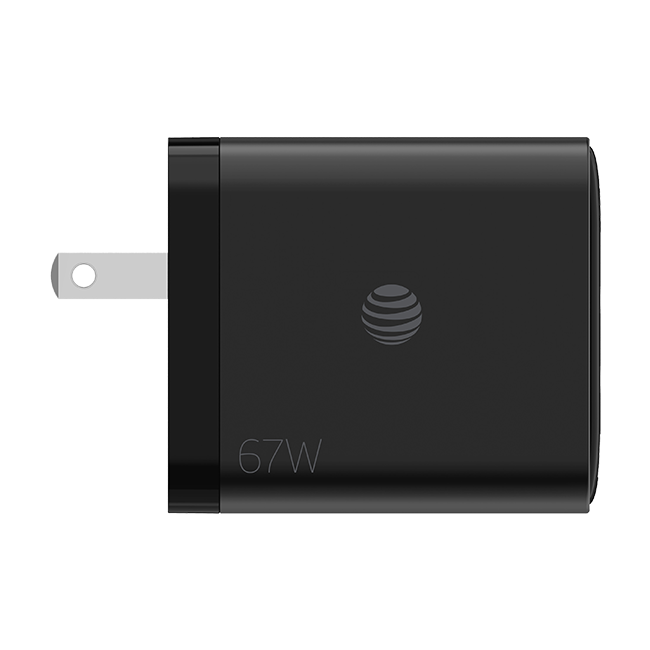 Cargador de pared GaN AT&T Essentials con varios puertos, de 67 W con pantalla LED (2 USBC + 1 USBA)