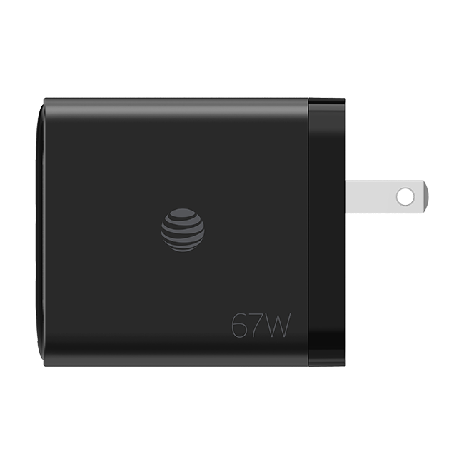 Cargador de pared GaN AT&T Essentials con varios puertos, de 67 W con pantalla LED (2 USBC + 1 USBA)