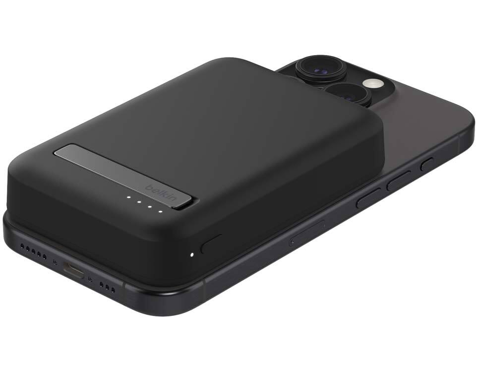 Belkin BoostCharge Pro Magnetic Power Bank 8K - AT&T