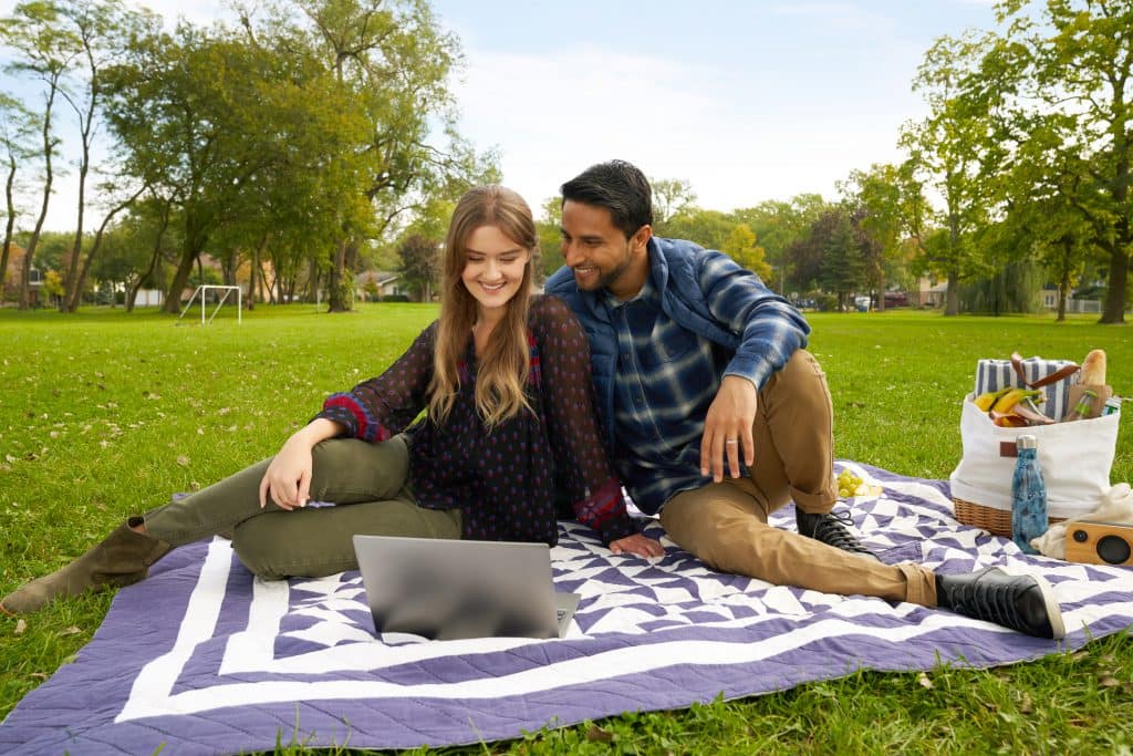 New Connected Laptops From AT&T: Here’s What You Need to Know