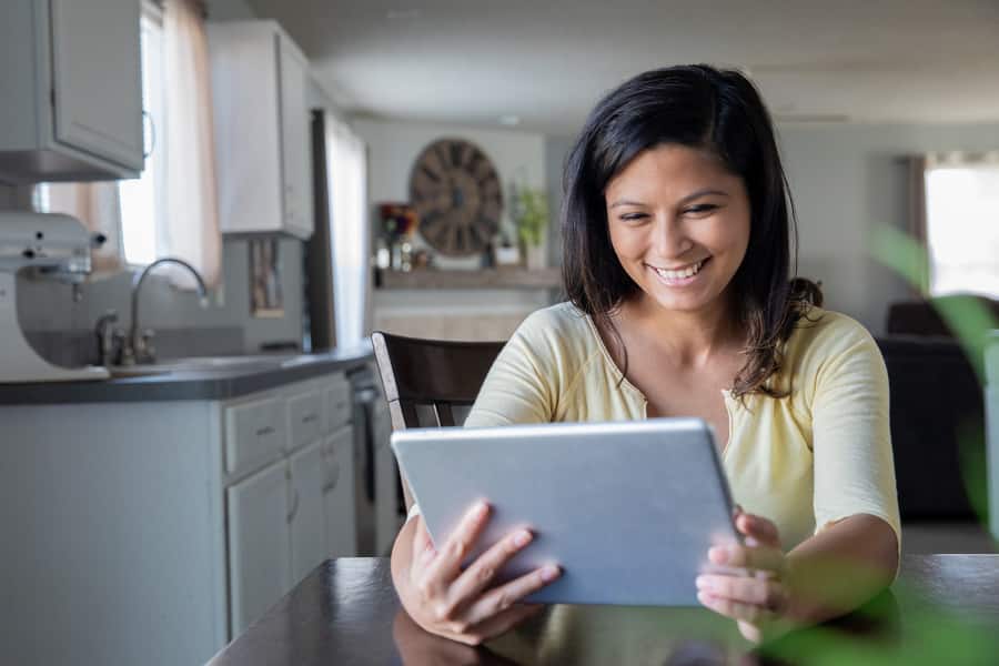 How to strengthen your wireless connection when you’re on the road