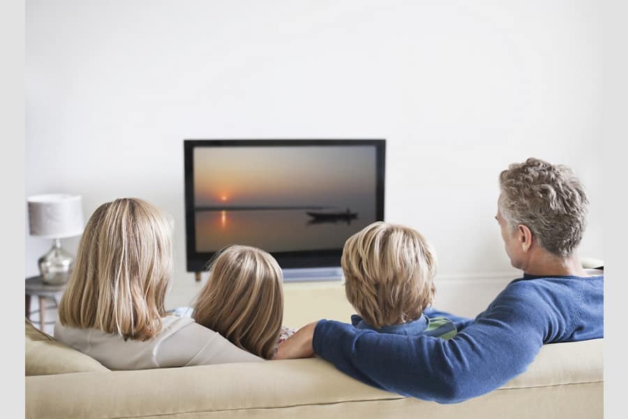 The Difference Between a TV Guide & Channel Lineup