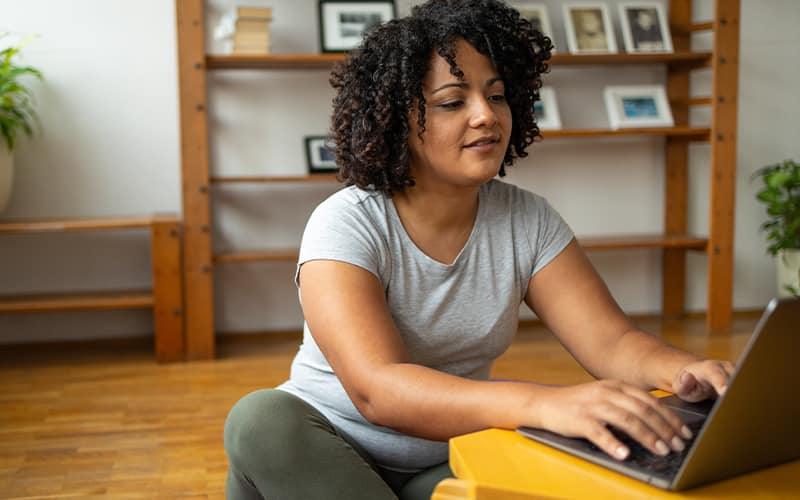 girl working on laptop